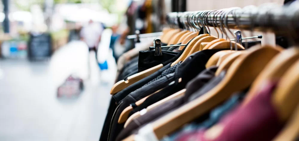 clothes fashion accessories save money switzerland