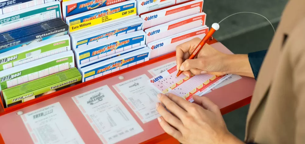 Geld Glueckspiel Schweiz Studie 2021